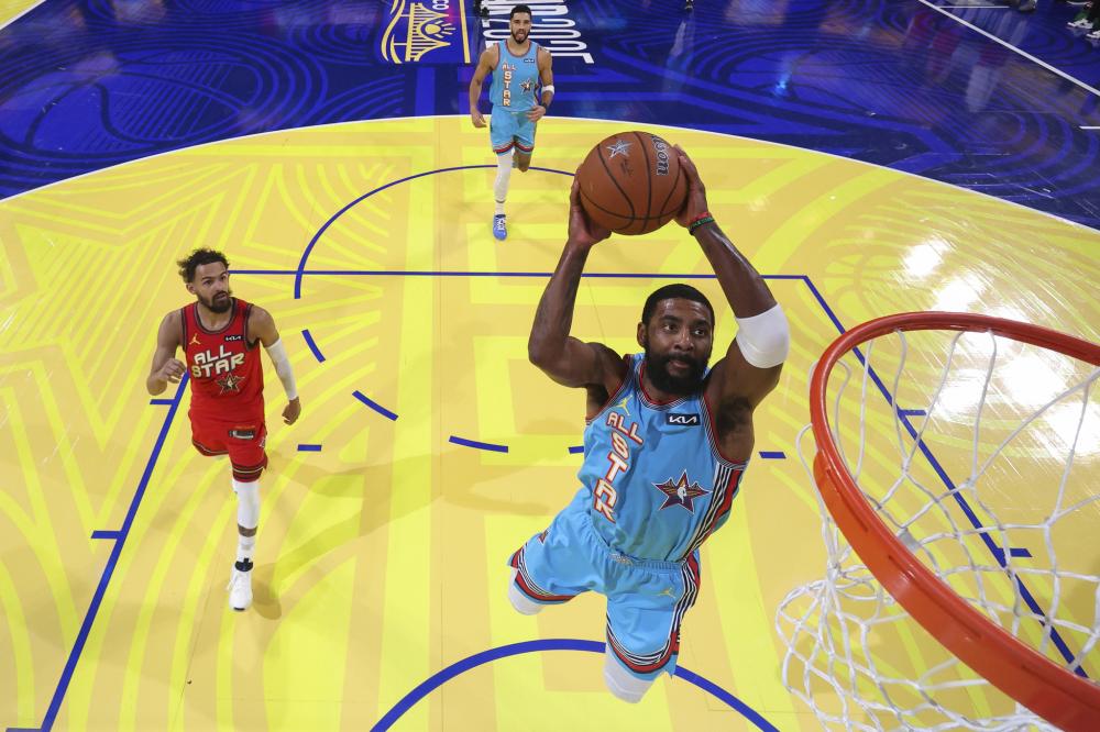 的舆论场中 的舆论场中