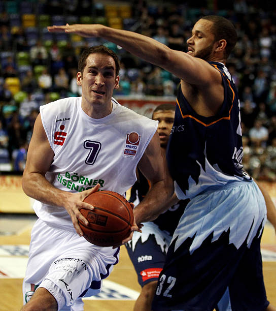 术也无懈可 术也无懈可