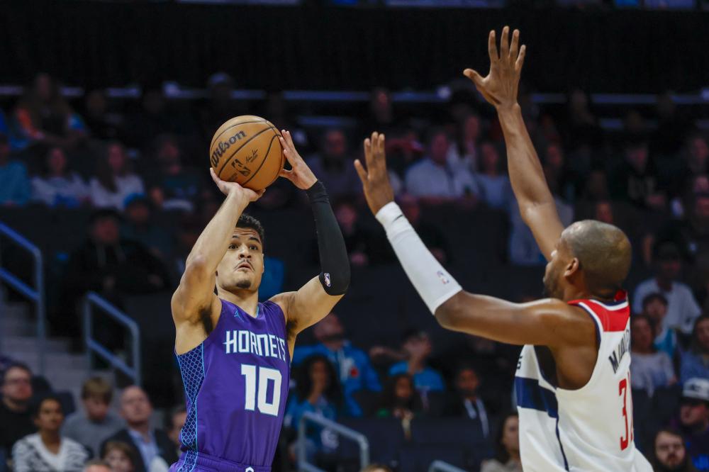 更是整个中 更是整个中